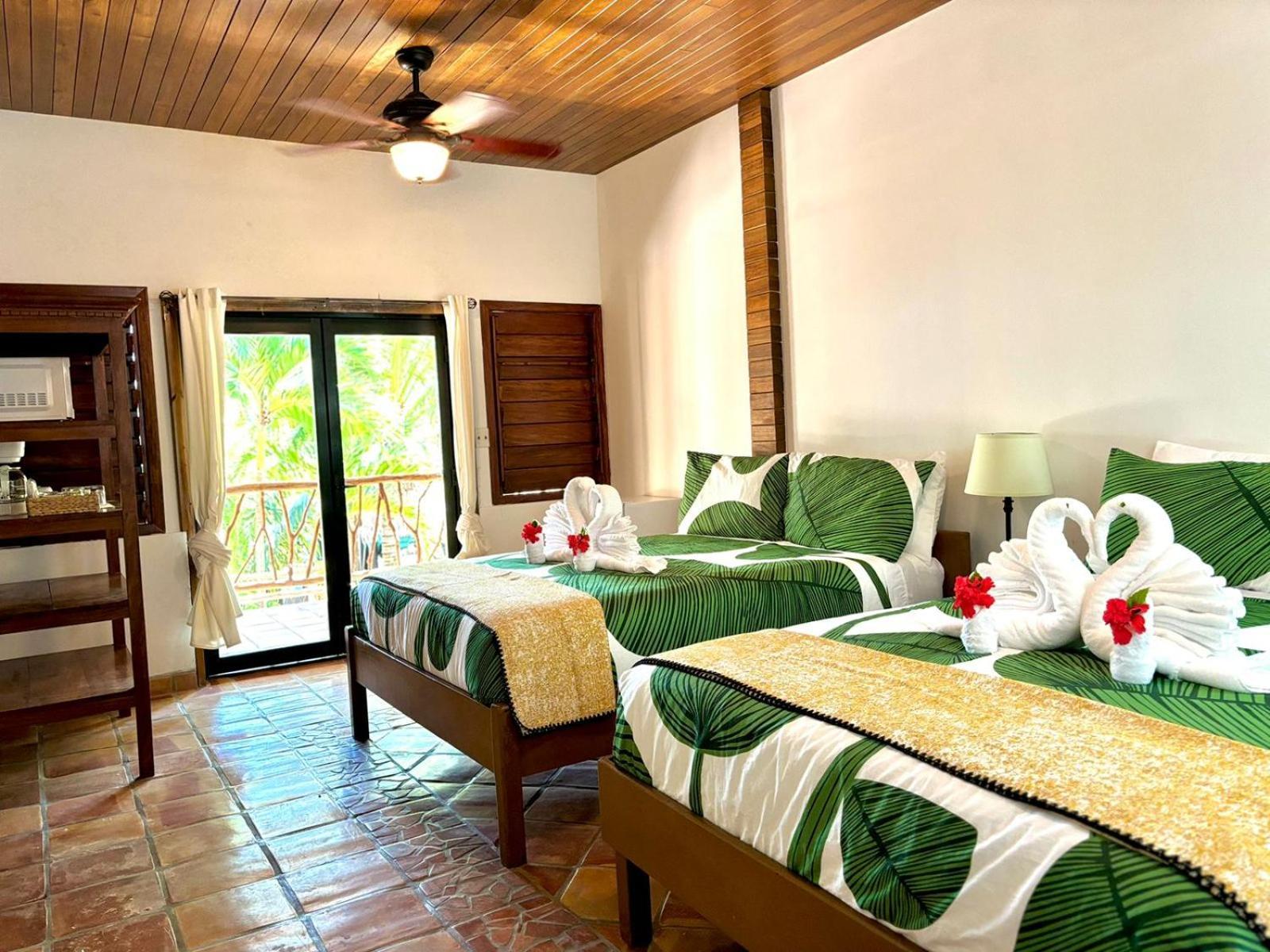 Готель Azure Del Mar Maya Beach Екстер'єр фото