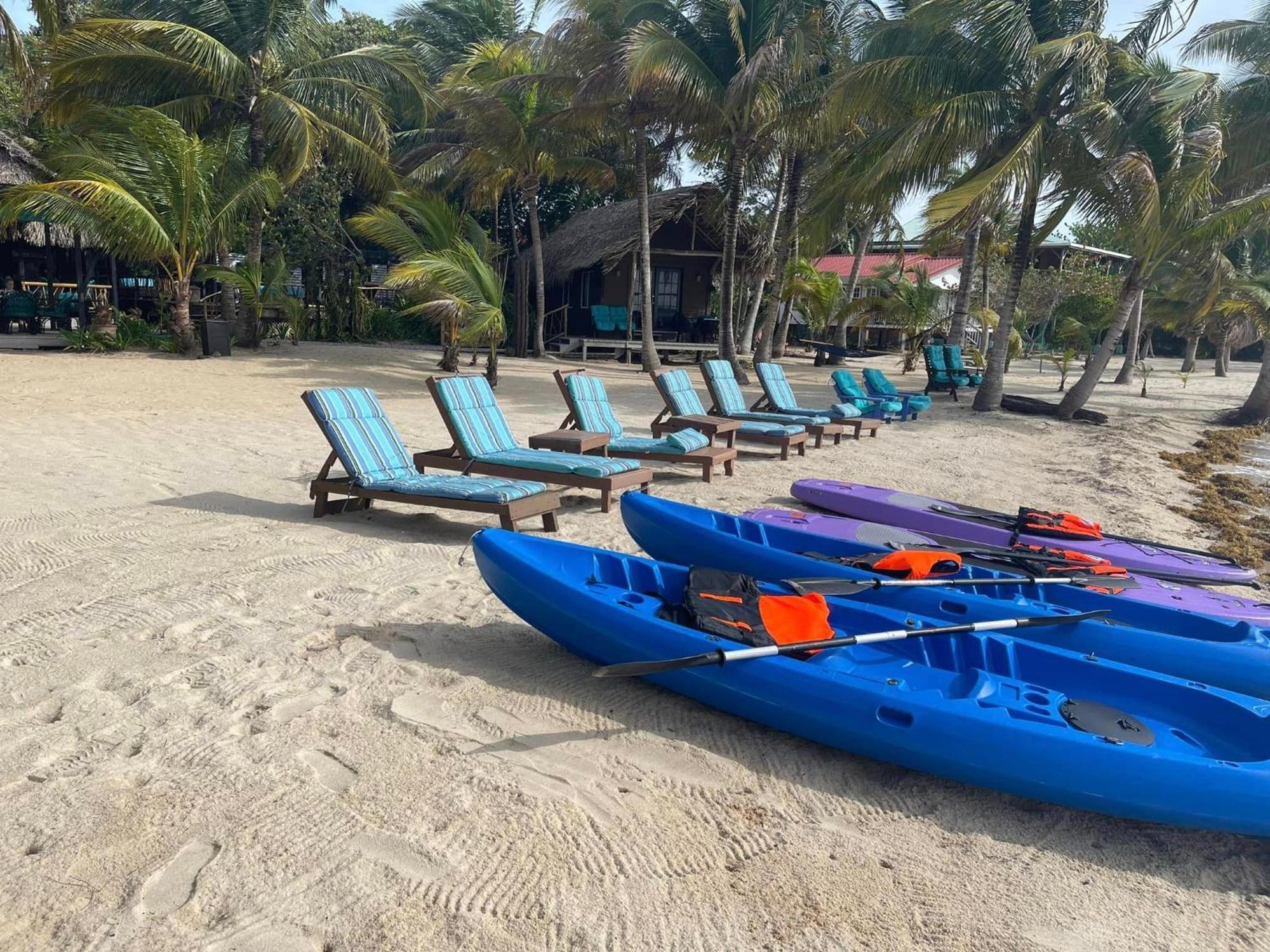 Готель Azure Del Mar Maya Beach Екстер'єр фото