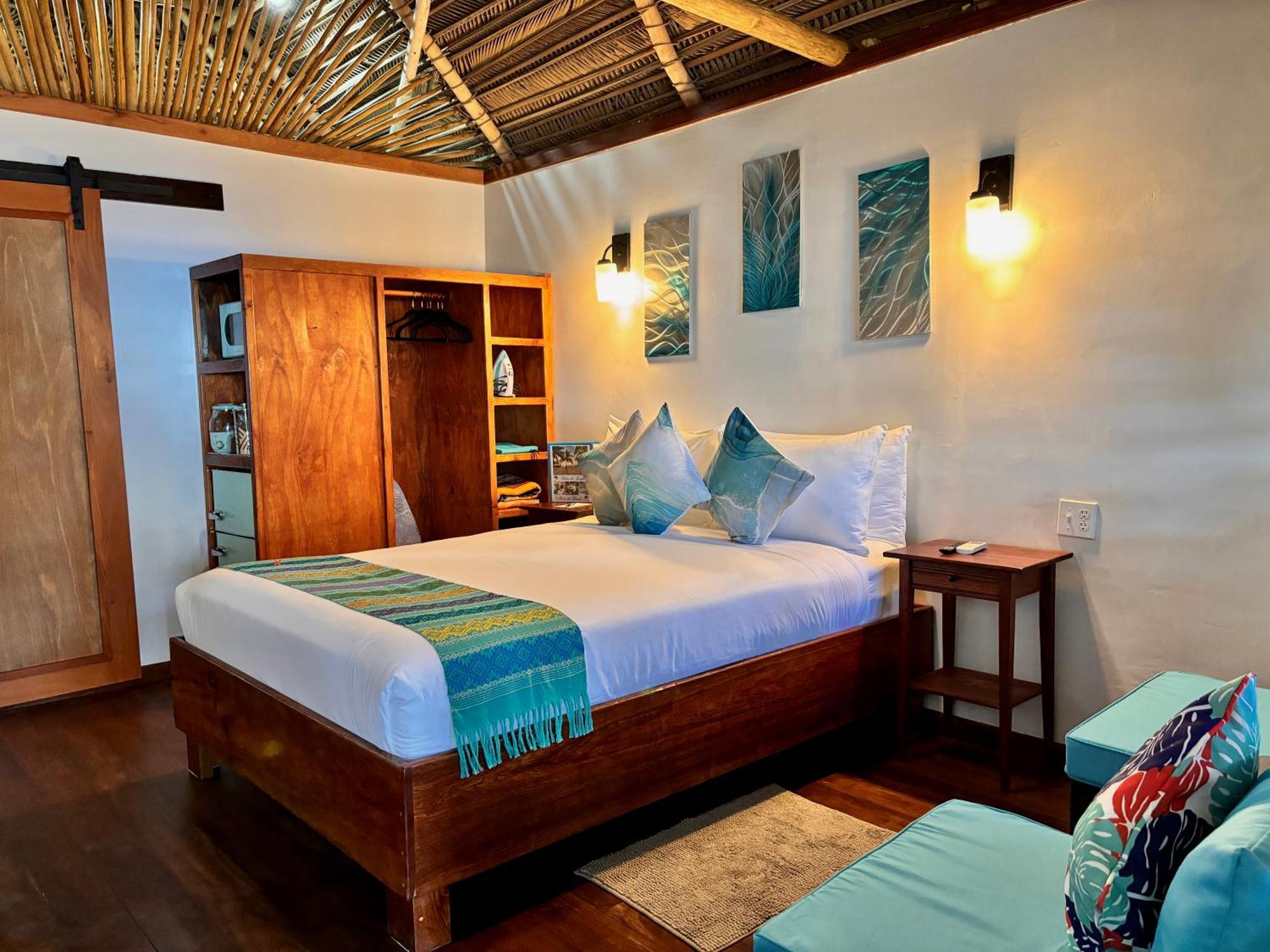 Готель Azure Del Mar Maya Beach Екстер'єр фото