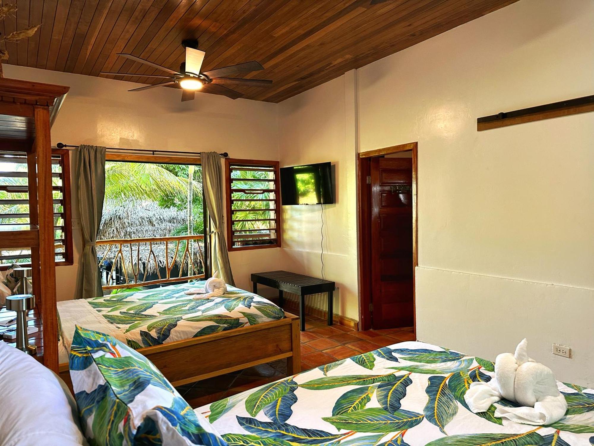 Готель Azure Del Mar Maya Beach Екстер'єр фото