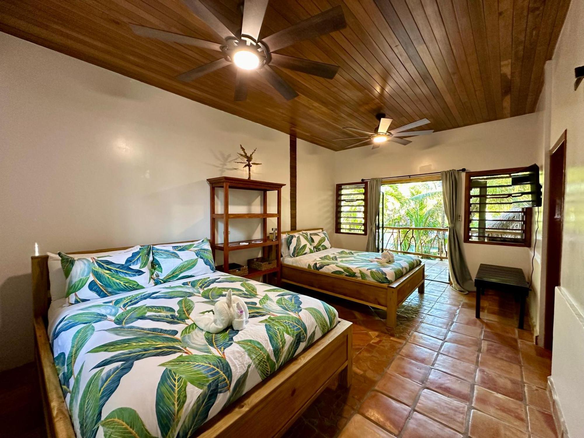 Готель Azure Del Mar Maya Beach Екстер'єр фото