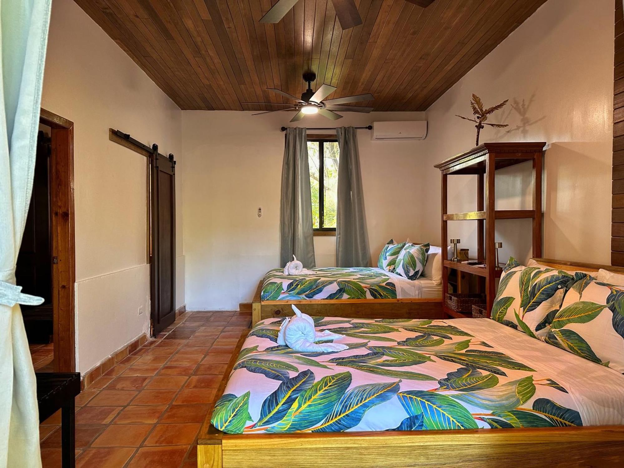 Готель Azure Del Mar Maya Beach Екстер'єр фото